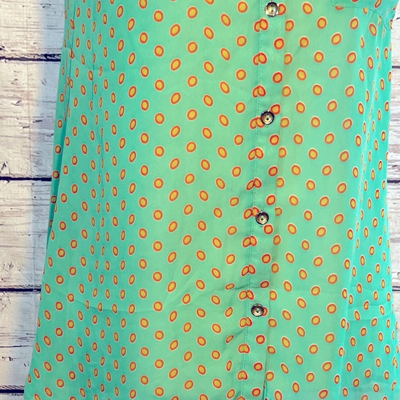 MONTEAU Sleeveless Button Front Blouse Sheer Green with Dots-Small - Picture 3 of 3